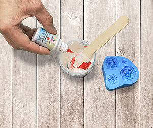 1. Paper Paste einfärben